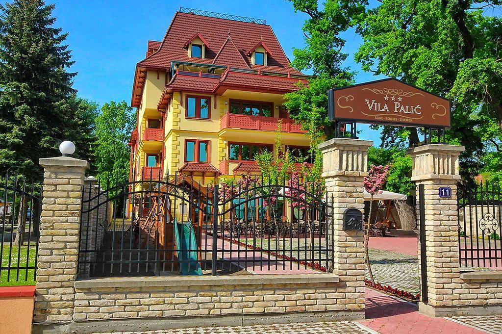 Vila Palic Hotel Exterior photo
